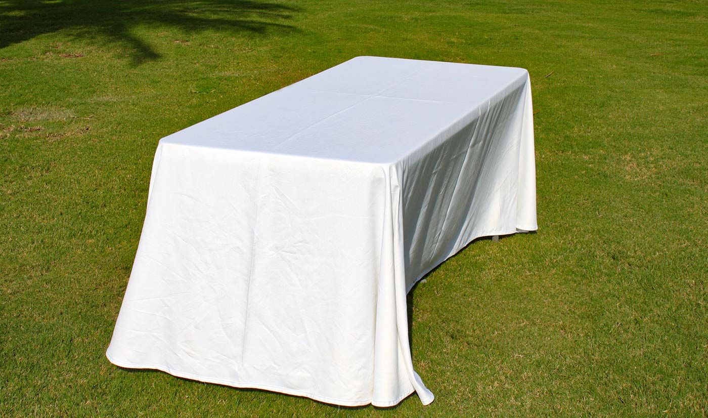 Alquiler de manteles blancos de mesa rectangular 180cm - Copicas